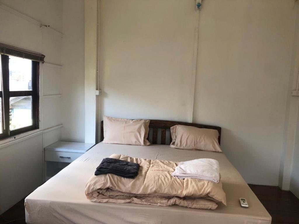 Nearthepark Backpack House Hostel Chiang Mai Luaran gambar